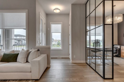 Freehold Townhome & Triplex - Airdrie Real Estate