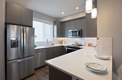 Condo Townhomes SS - SW Calgary