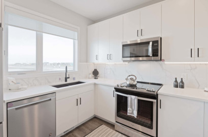 Condo Townhomes SS - SW Calgary